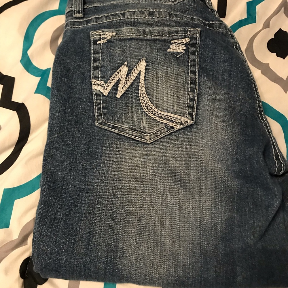 Maurice’s Capri’s